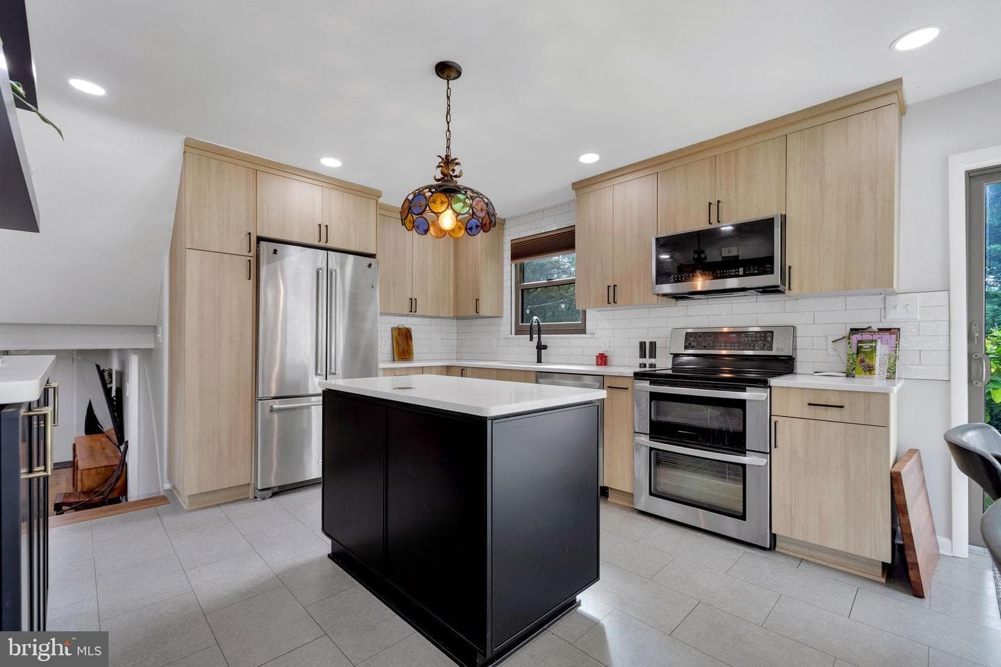 609 Hillside Avenue photo 16