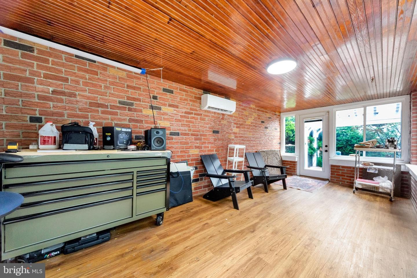 609 Hillside Avenue photo 39