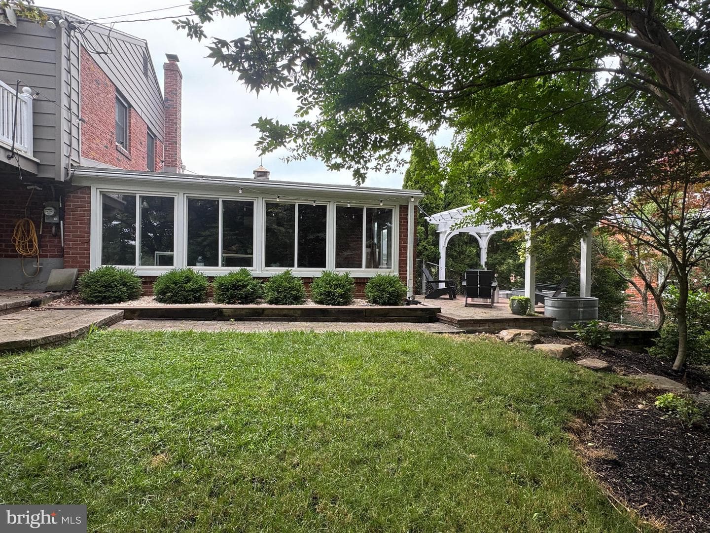 609 Hillside Avenue photo 50