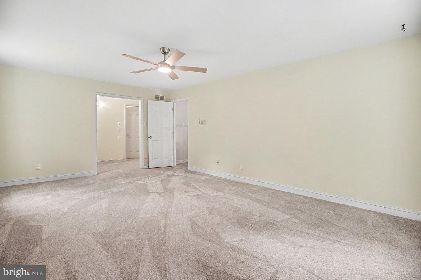 444 Valleybrook Road photo 26