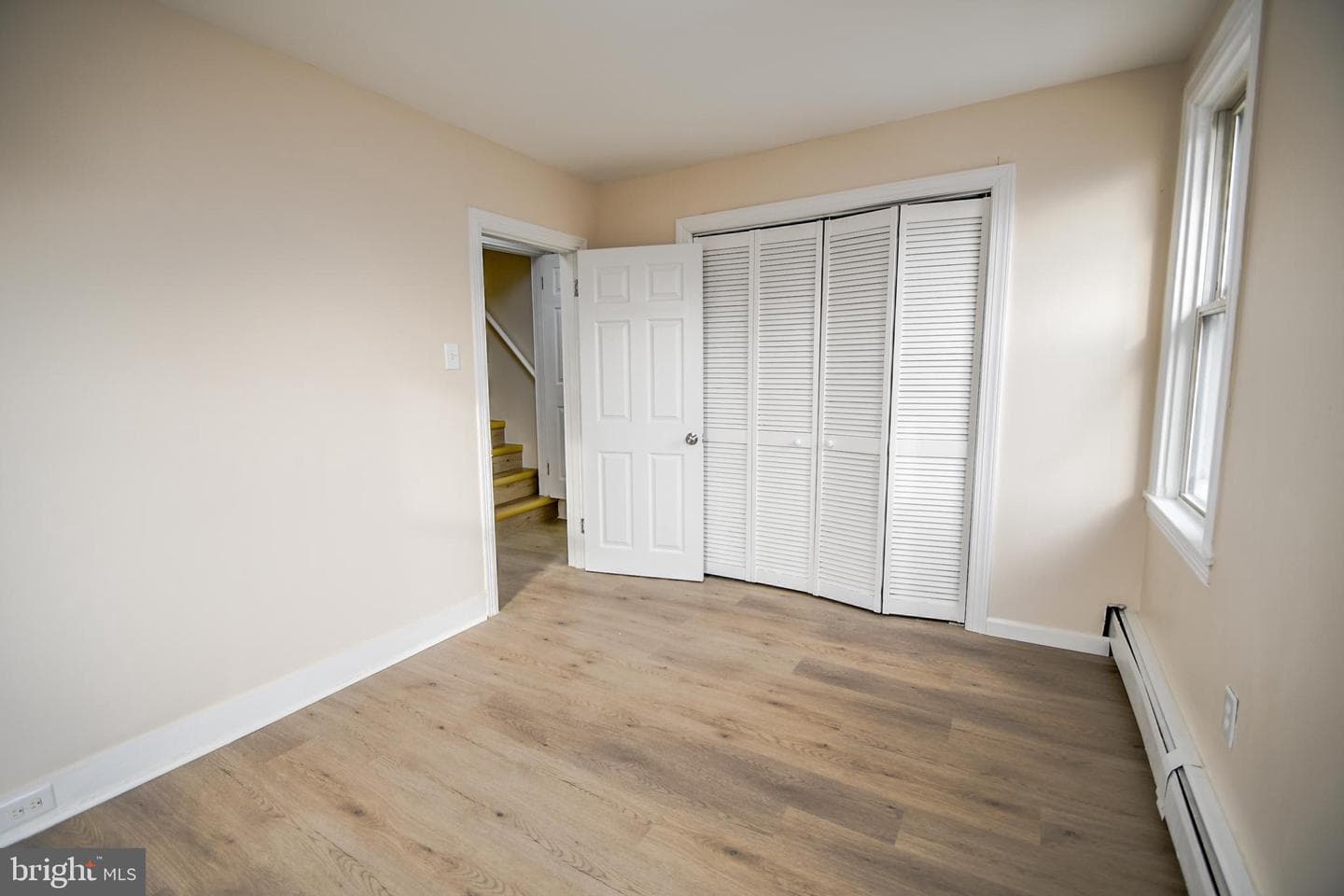 3817 Dennison Avenue photo 17