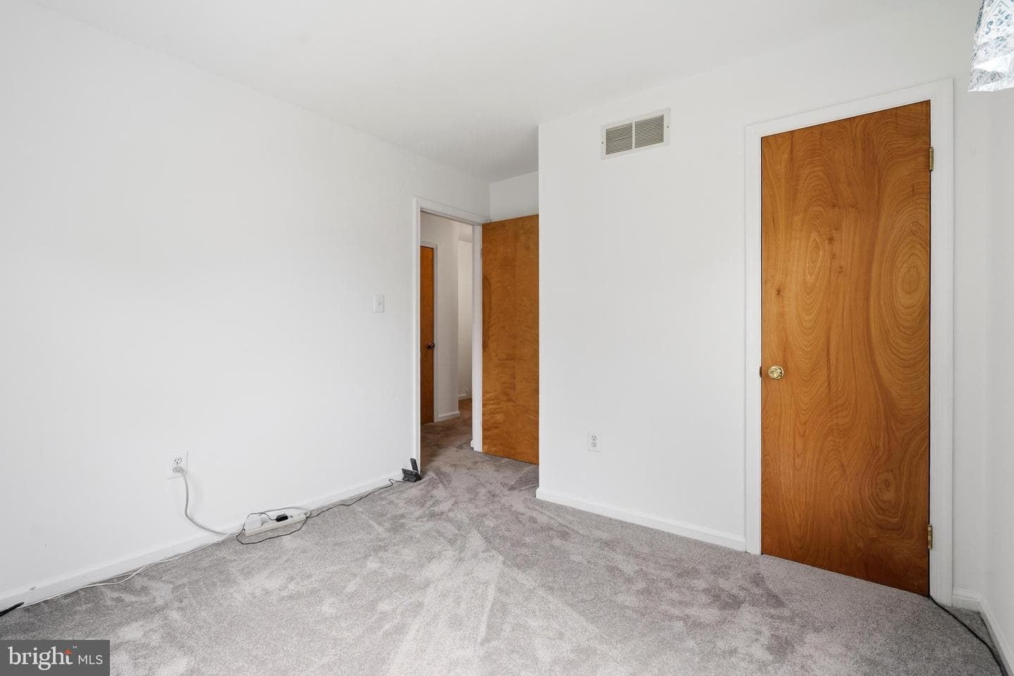 201 Summit Avenue photo 19