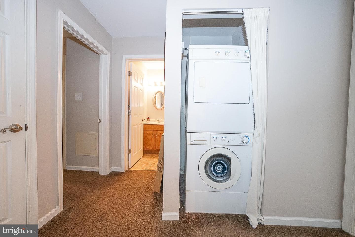 421 Derry Drive #421 photo 19