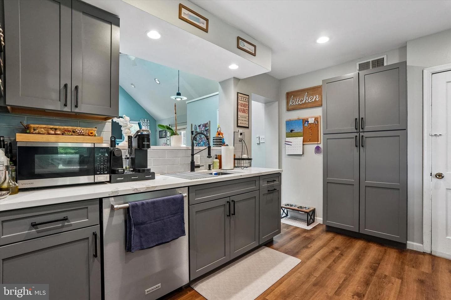 18 N Malin Road photo 10