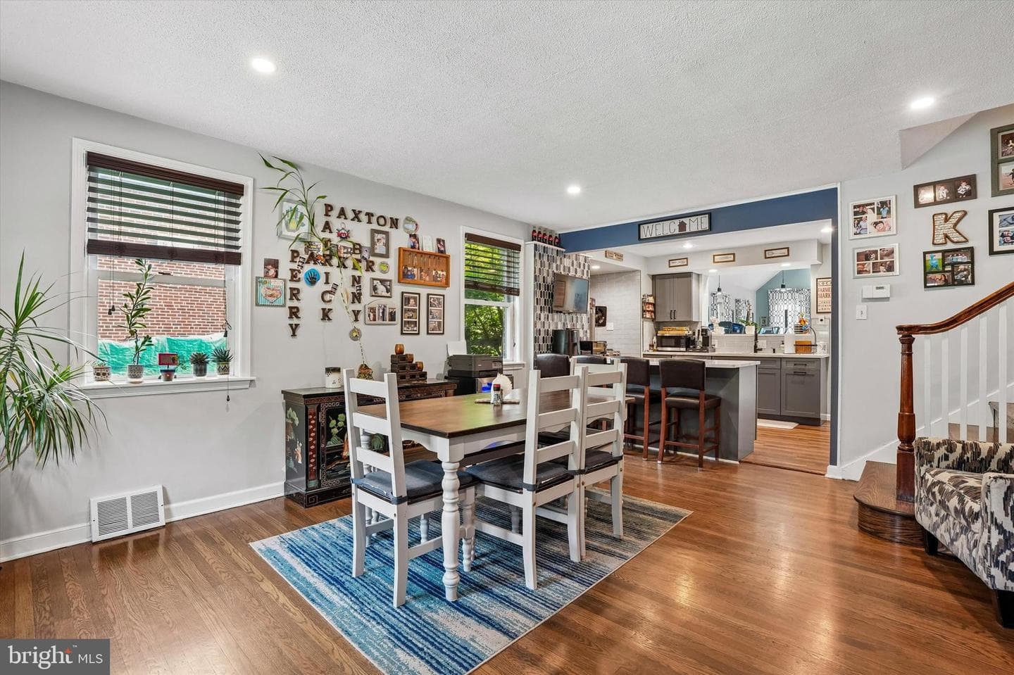 18 N Malin Road photo 4