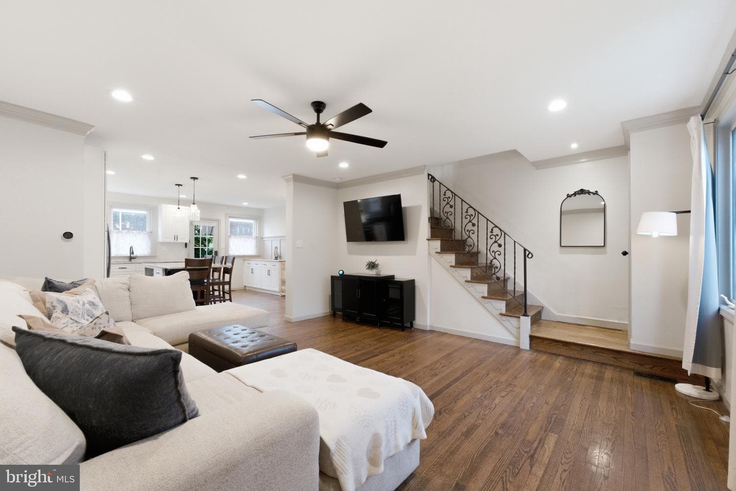 1024 Cobbs Street photo 11