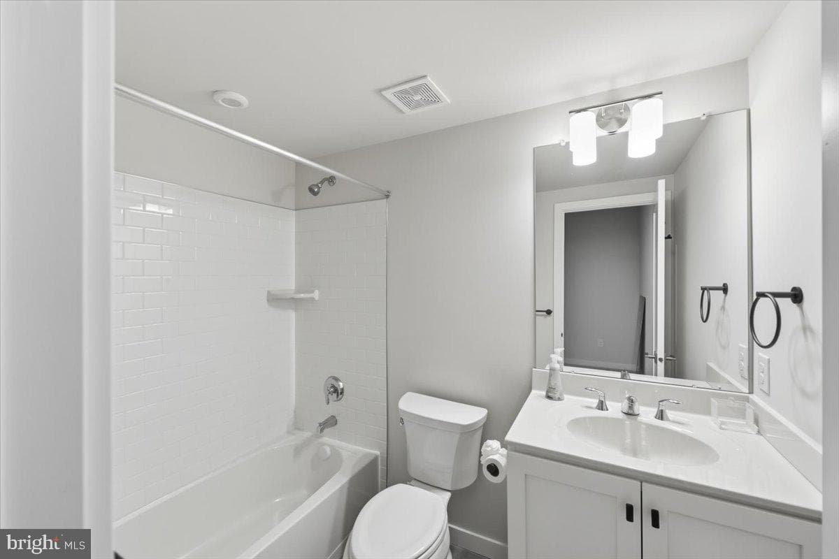 306 Segel Drive photo 31