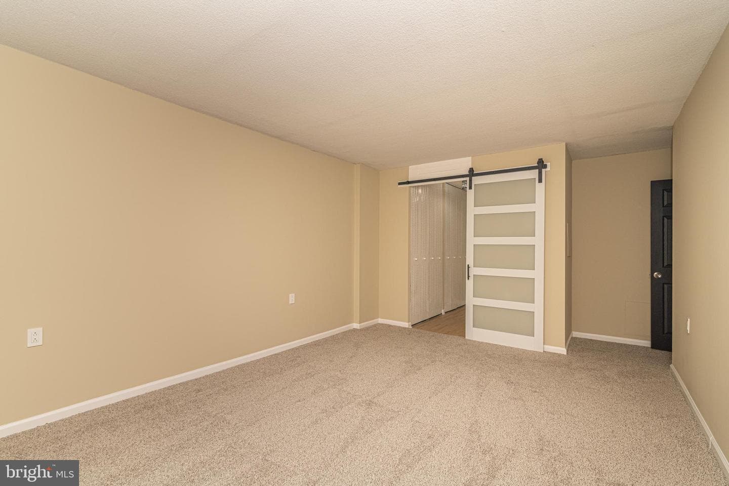801 Yale Avenue #827 photo 21