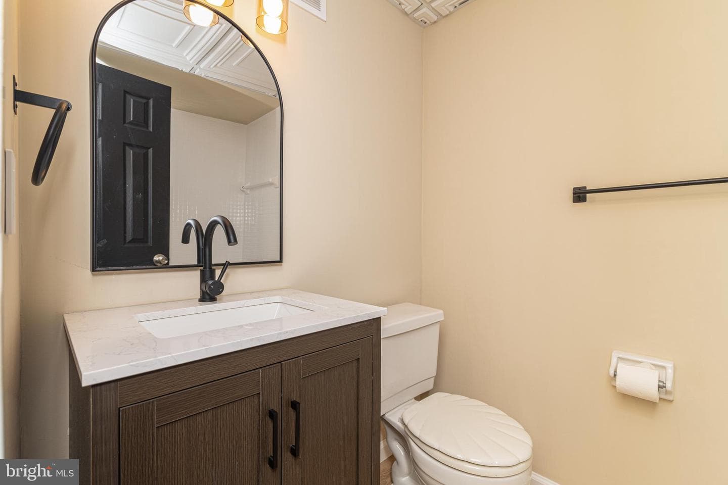 801 Yale Avenue #827 photo 28
