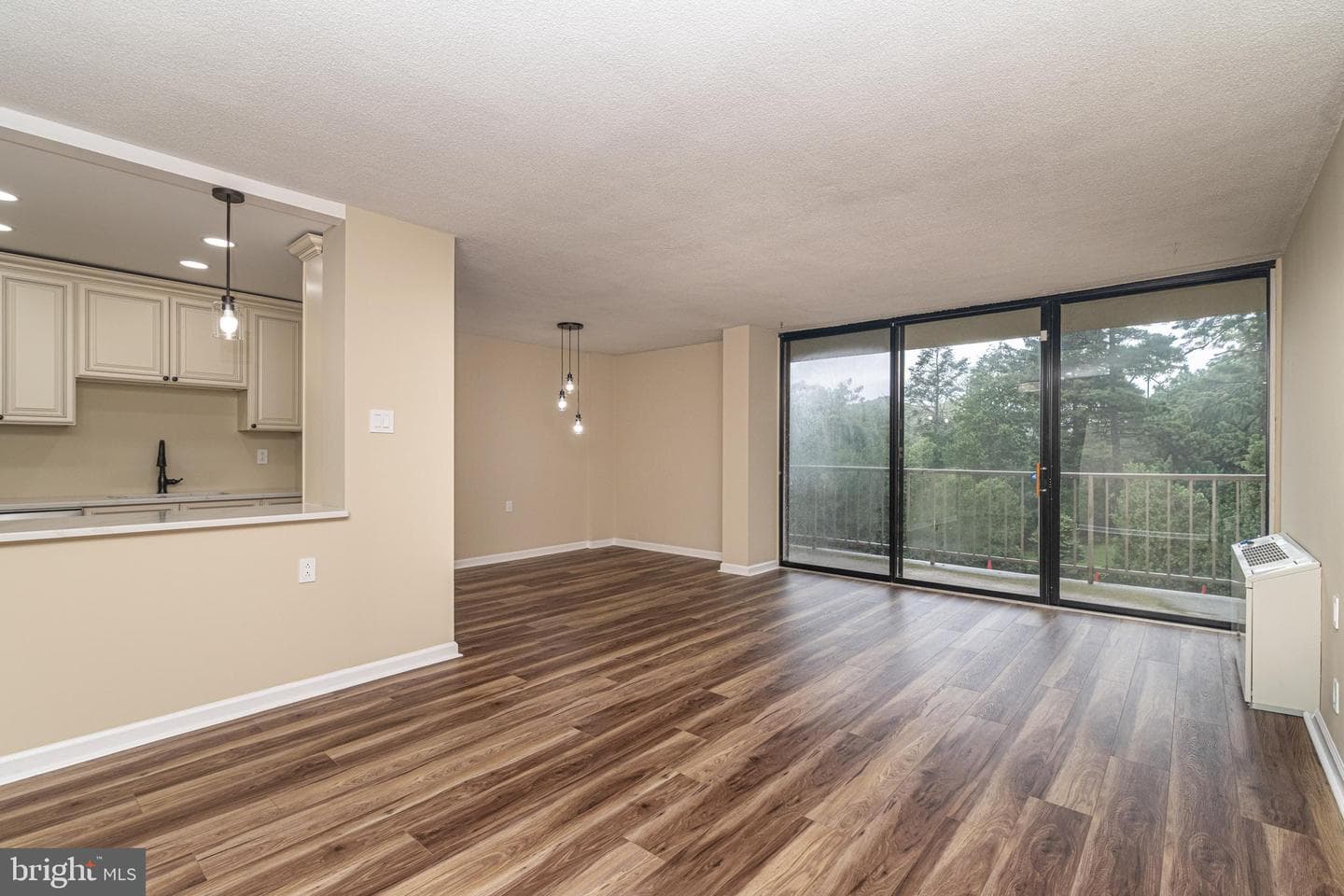 801 Yale Avenue #827 photo 4