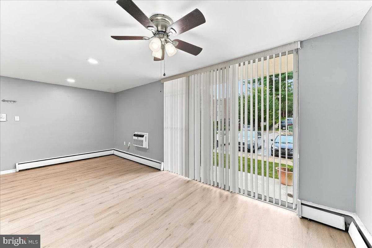 100. #d 9 E Glenolden Ave Avenue #d-9 photo 10