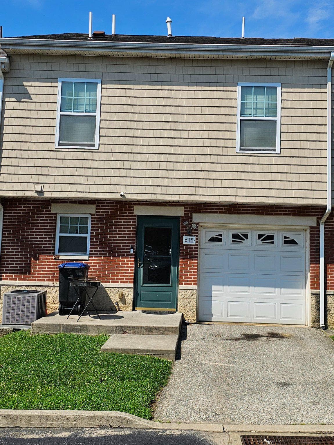615 Edwards Street photo 15