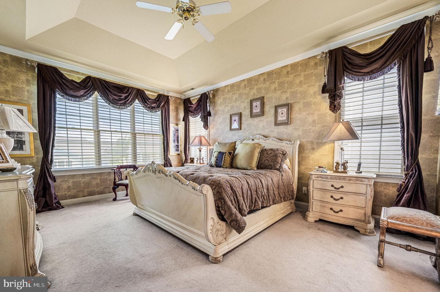 28 Hutton Lane photo 19