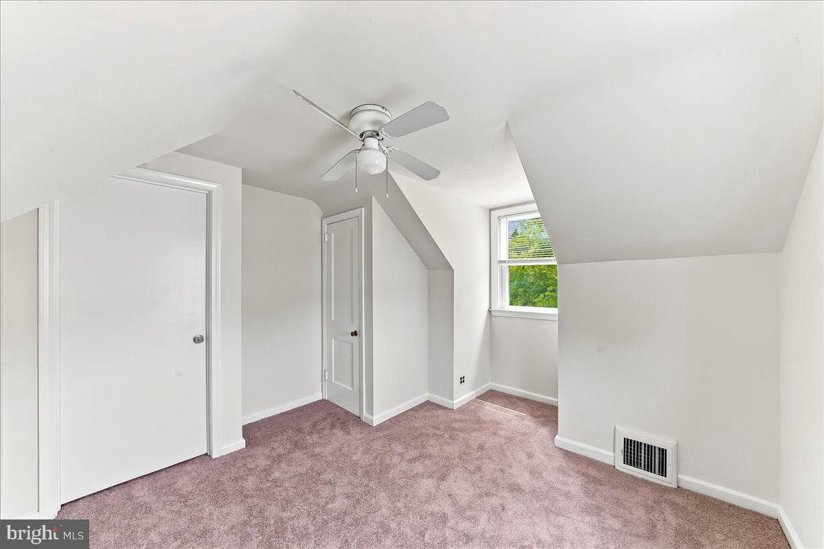 138 Rockwood Road photo 22