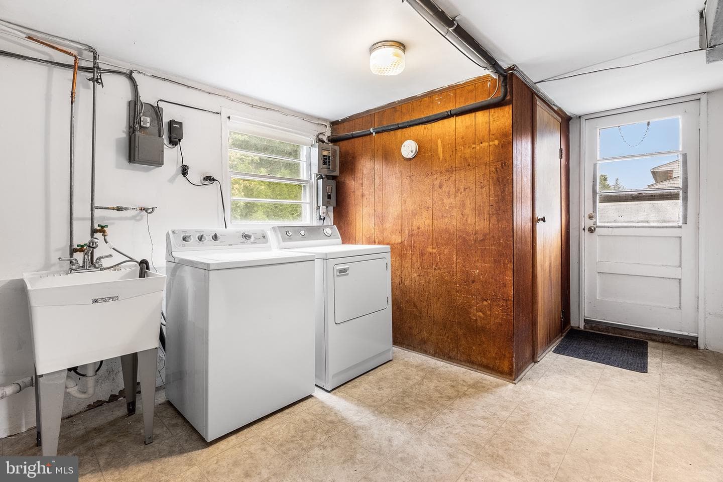 333 Candlewood Road photo 23