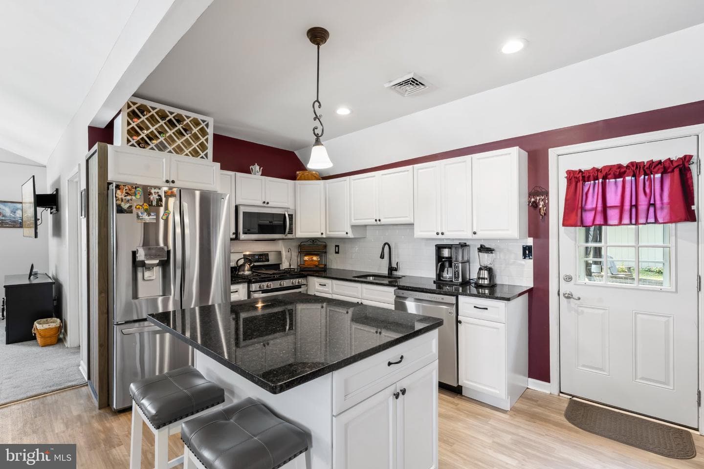 1748 Larkin Road photo 28