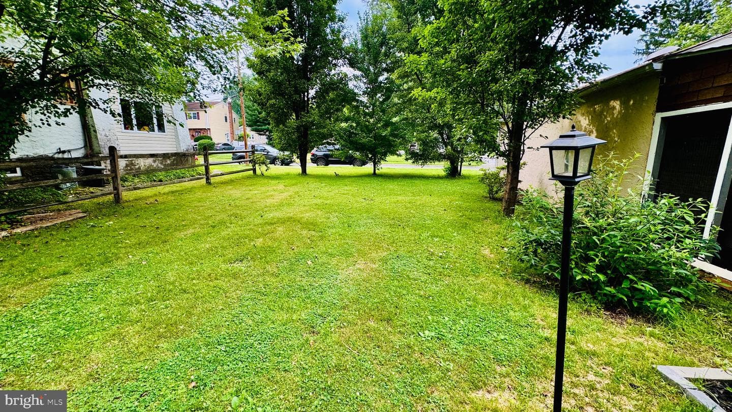 28 S Elm Avenue photo 4