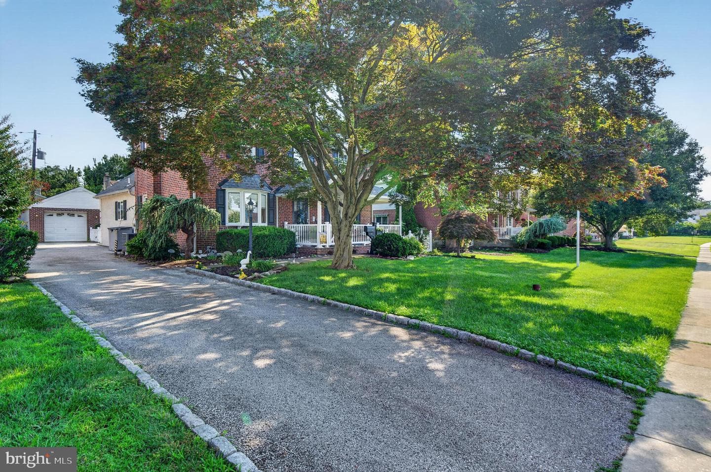 540 Hawarden Road photo 5