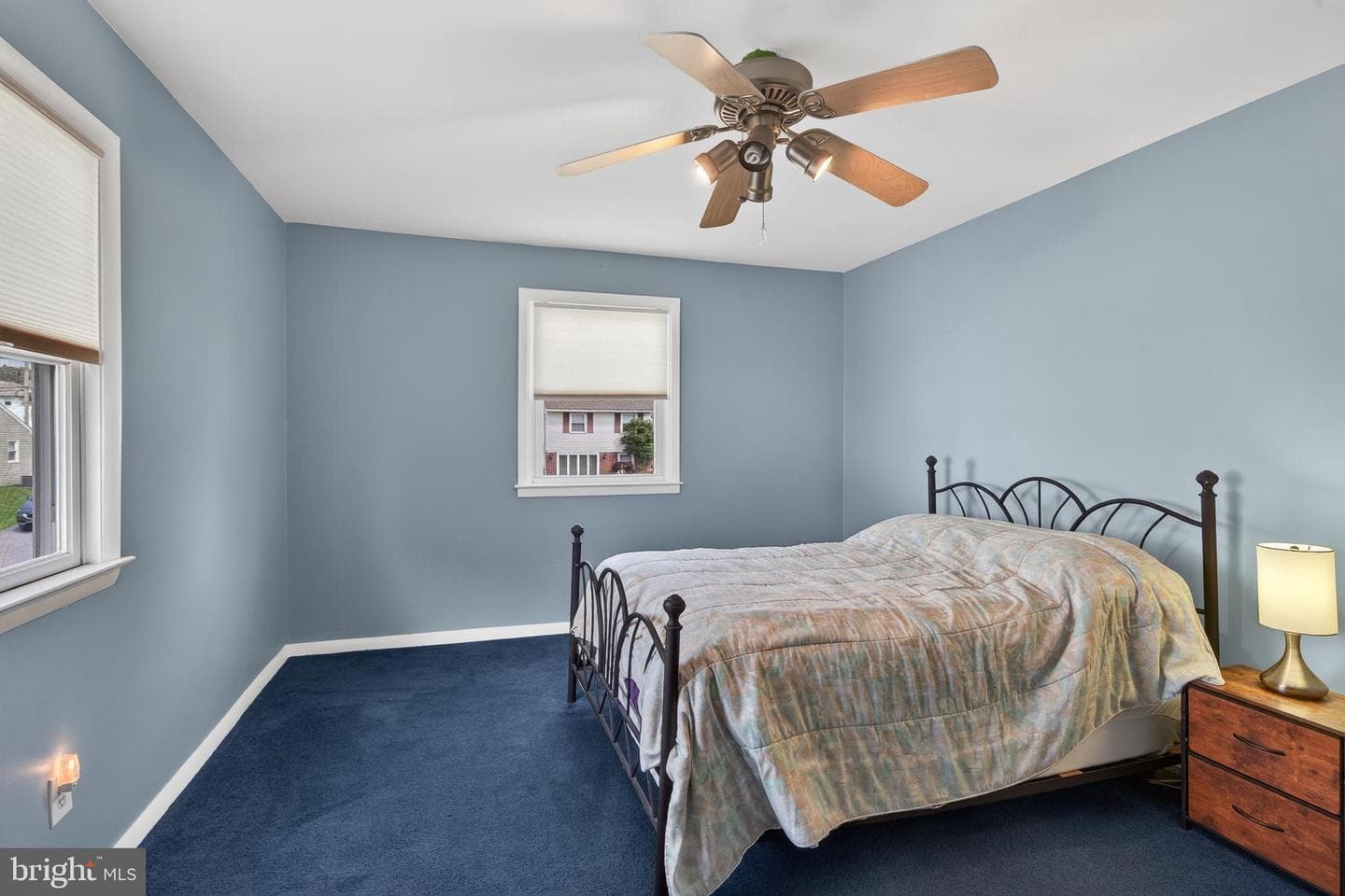 357 Swanage Drive photo 32