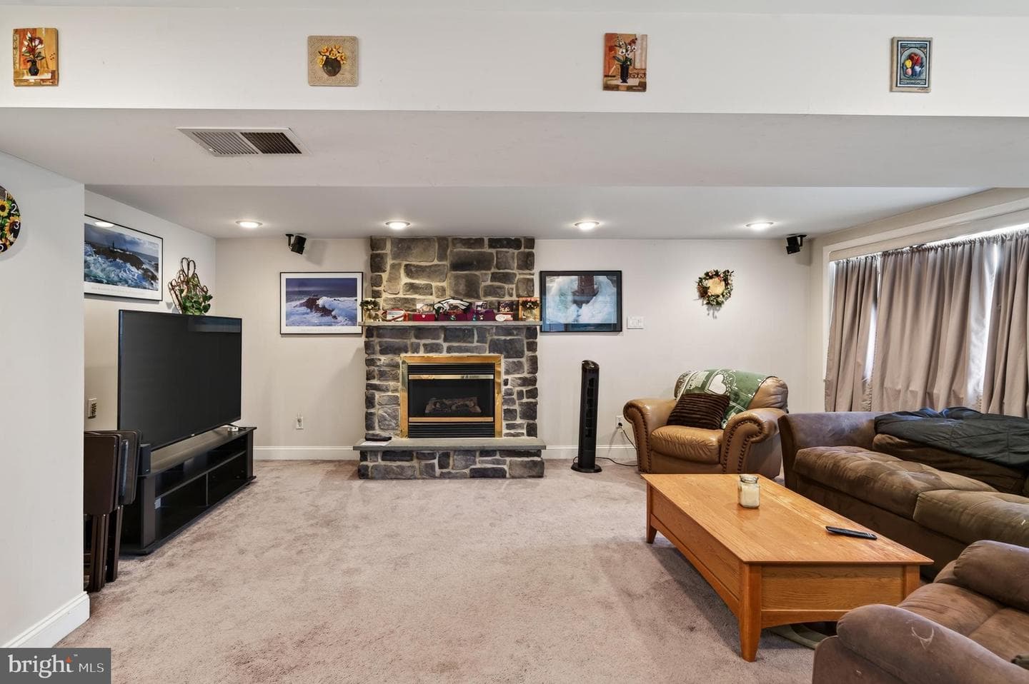 357 Swanage Drive photo 46