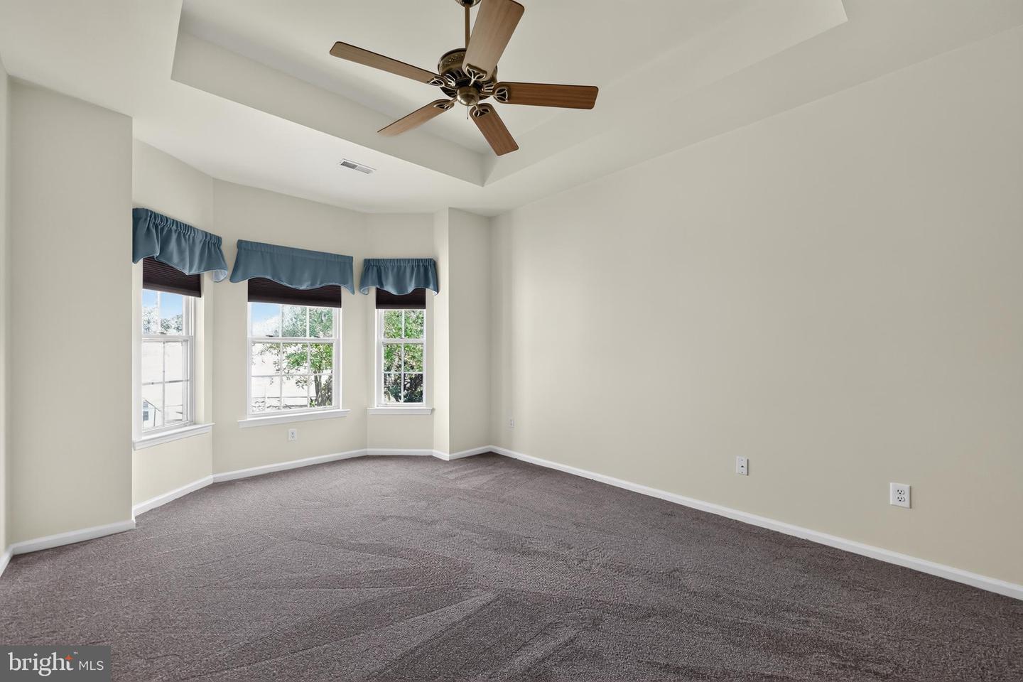 18 Dresner Circle photo 49