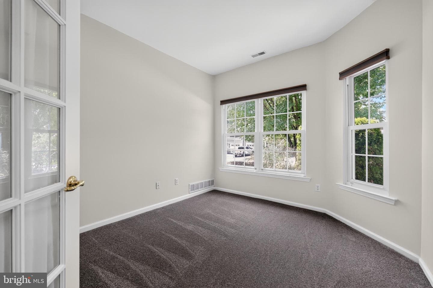 18 Dresner Circle photo 51