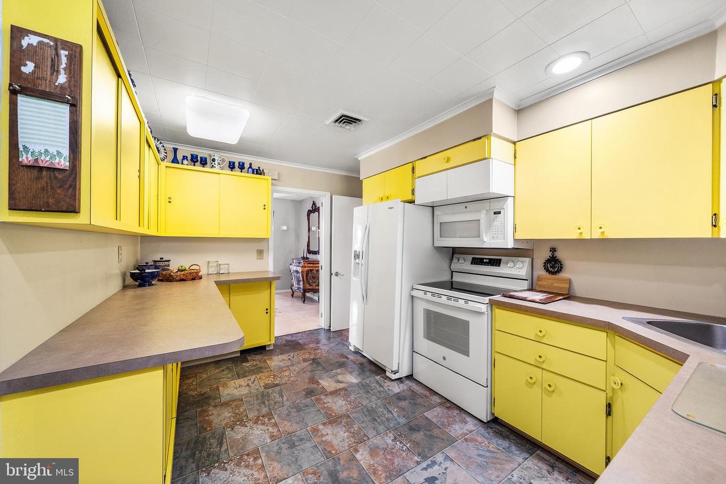 403 Meadow Lane photo 13