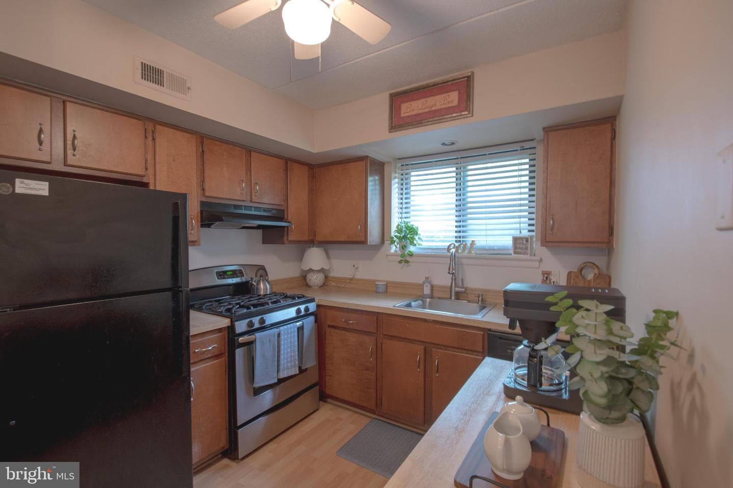 6106 Hilltop Drive #16 photo 8