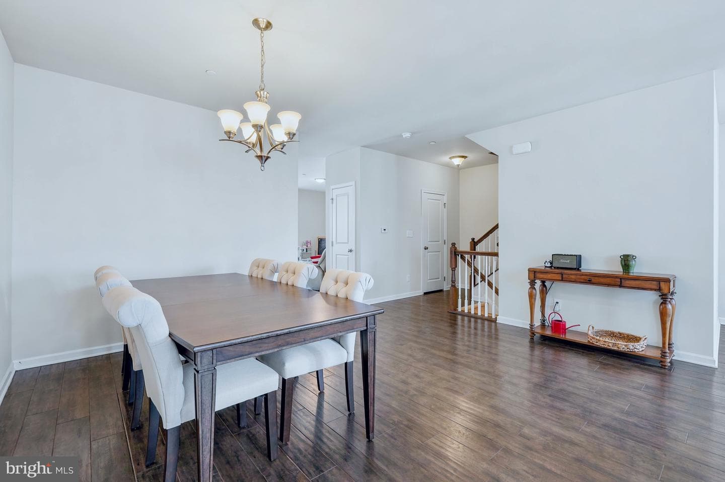 103b Jay Alley photo 9