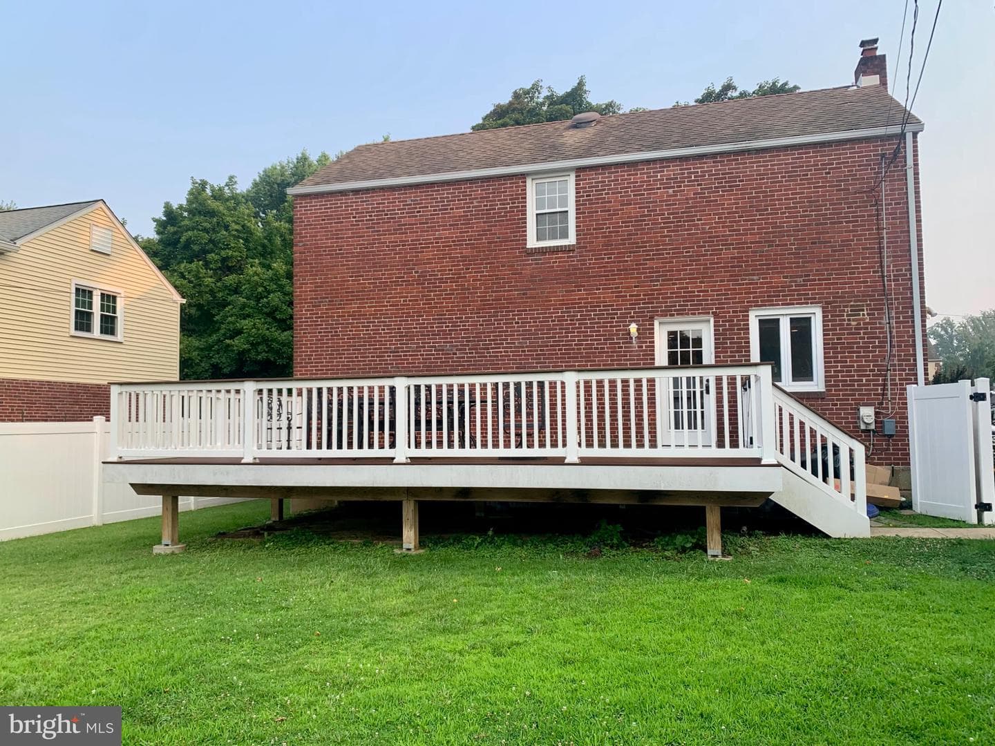 216 Wickford Road photo 16