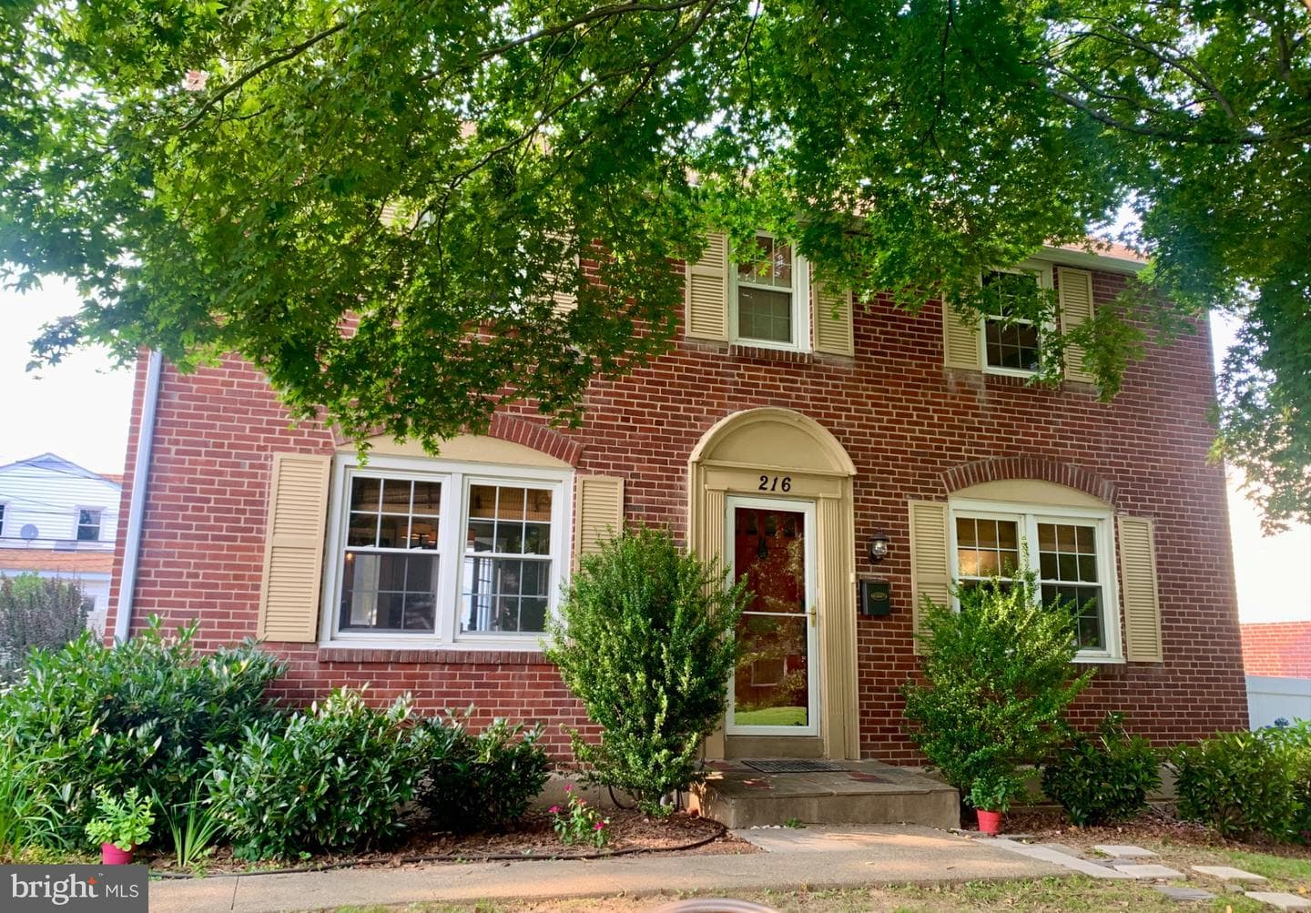 216 Wickford Road, Havertown