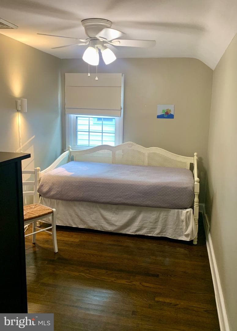 216 Wickford Road photo 23