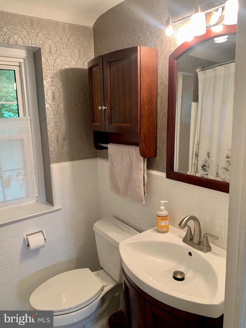 216 Wickford Road photo 26