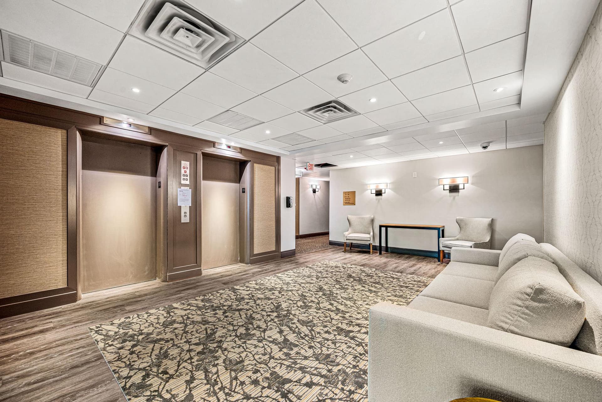 801 Yale Avenue #307 photo 32