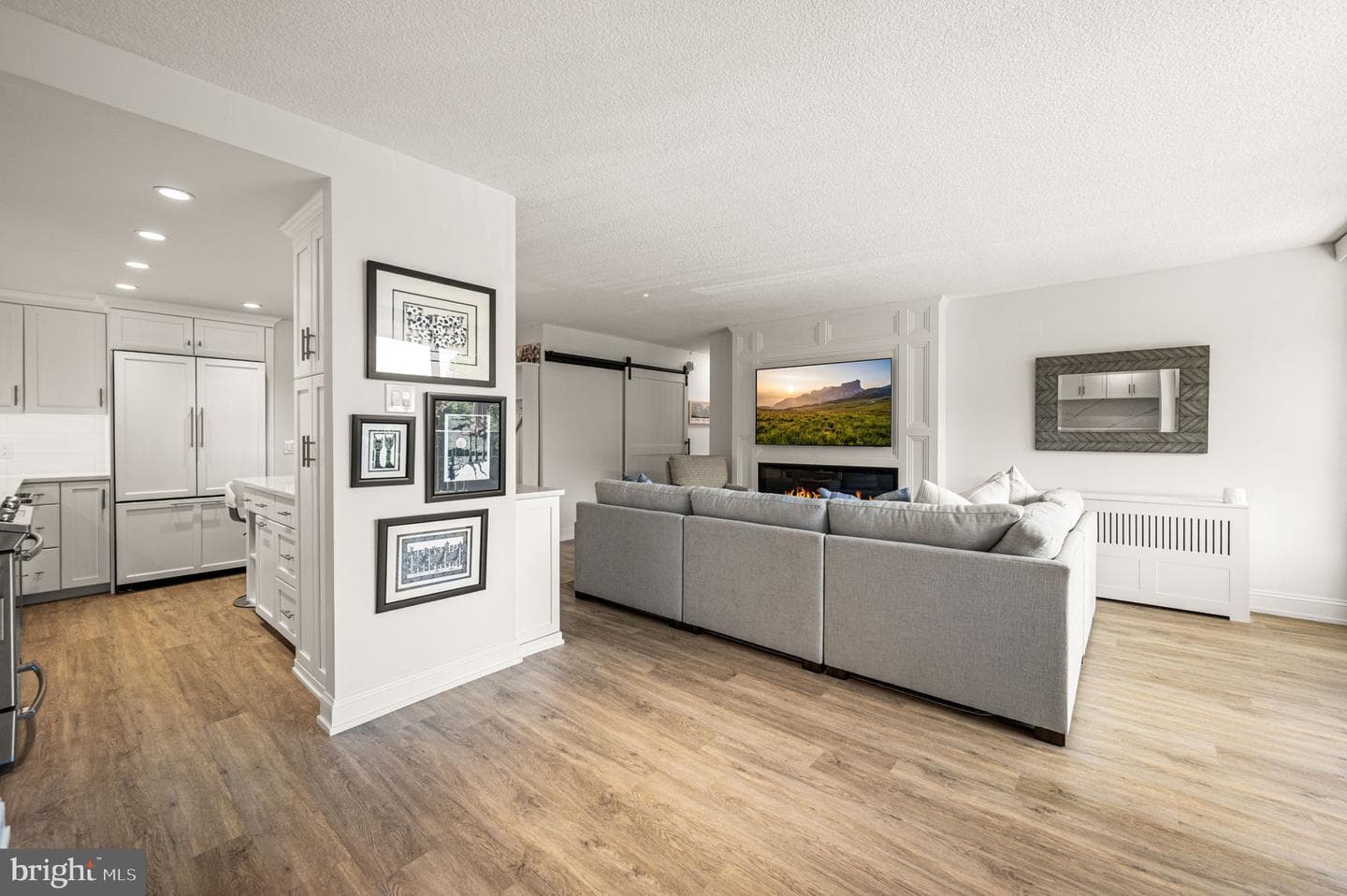 801 Yale Avenue #307 photo 6
