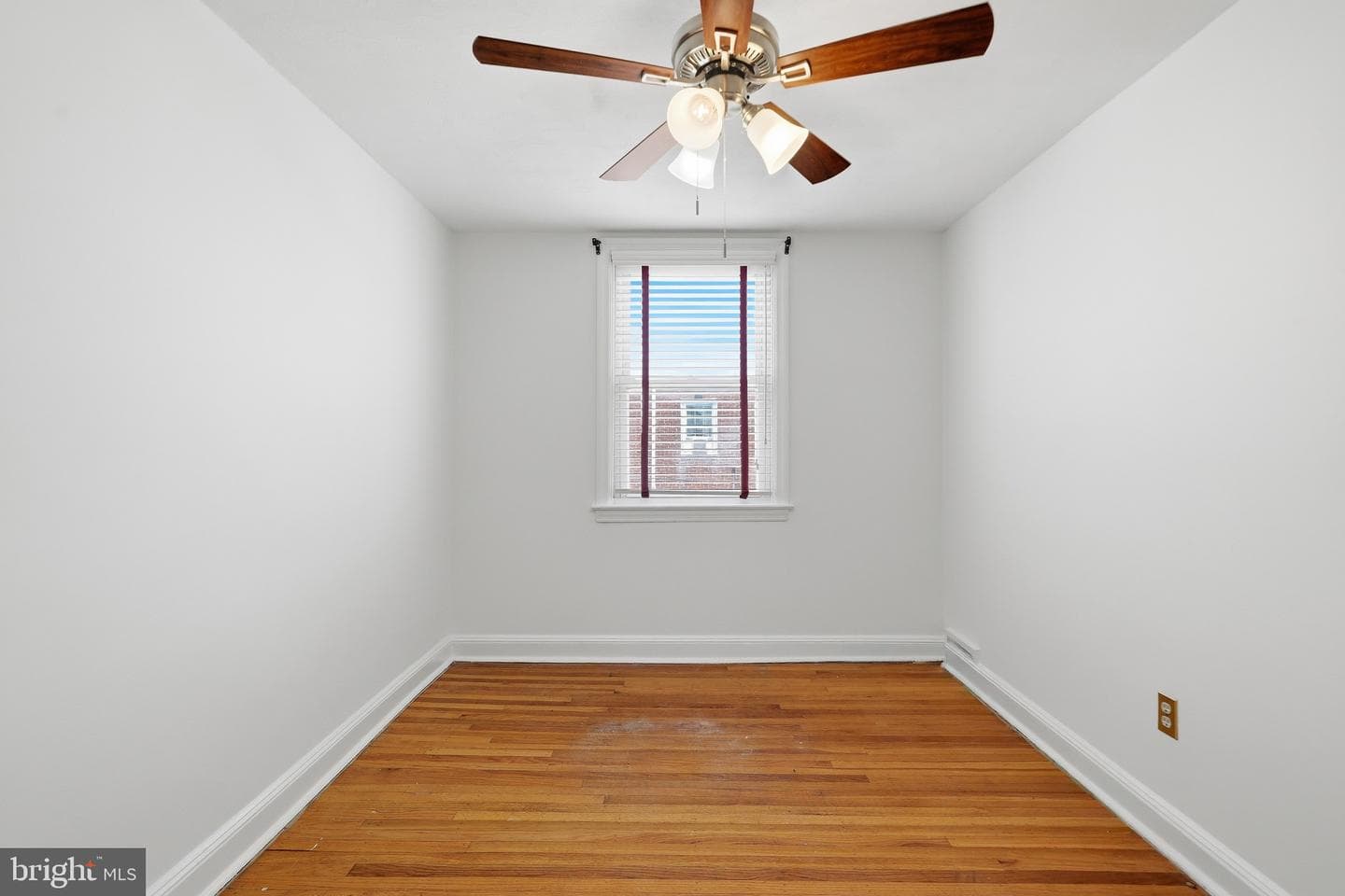 133 Willowbrook Road photo 27