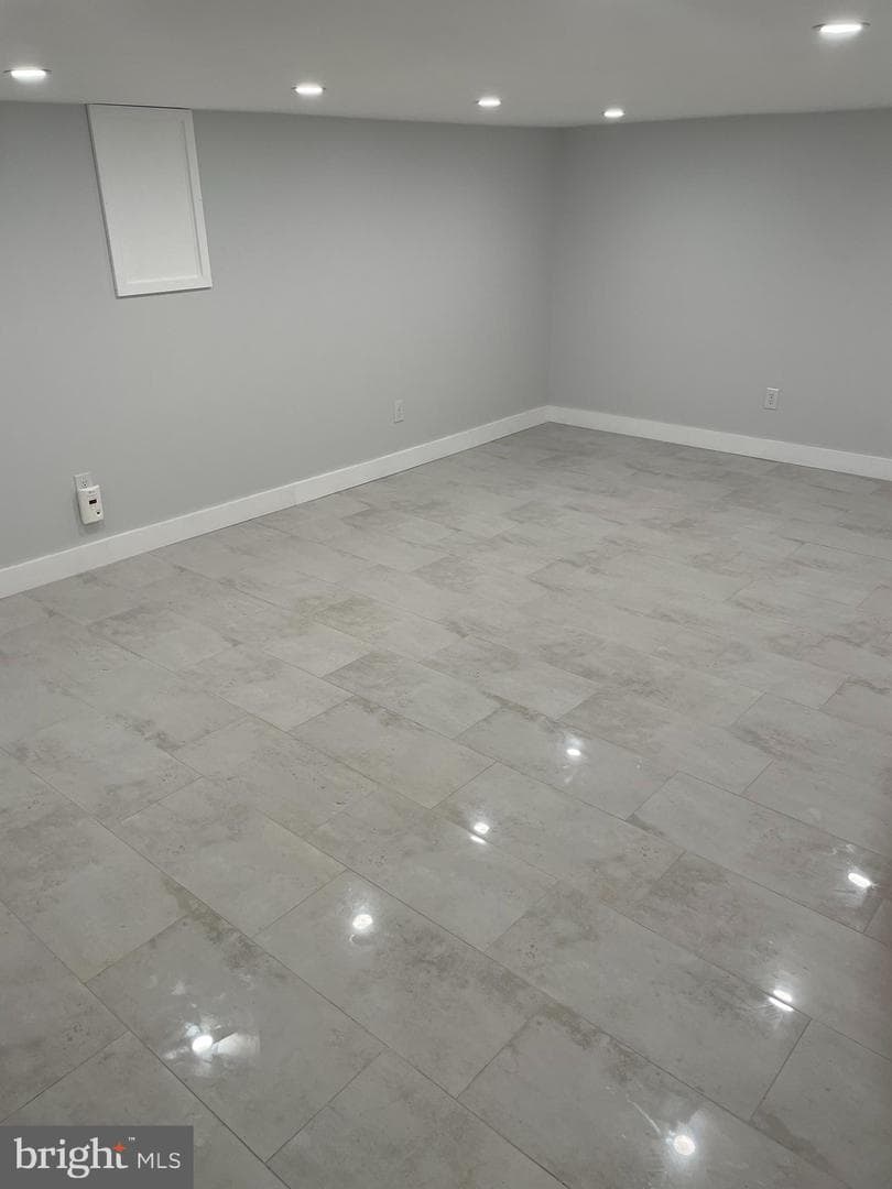 346 Parker Street photo 22