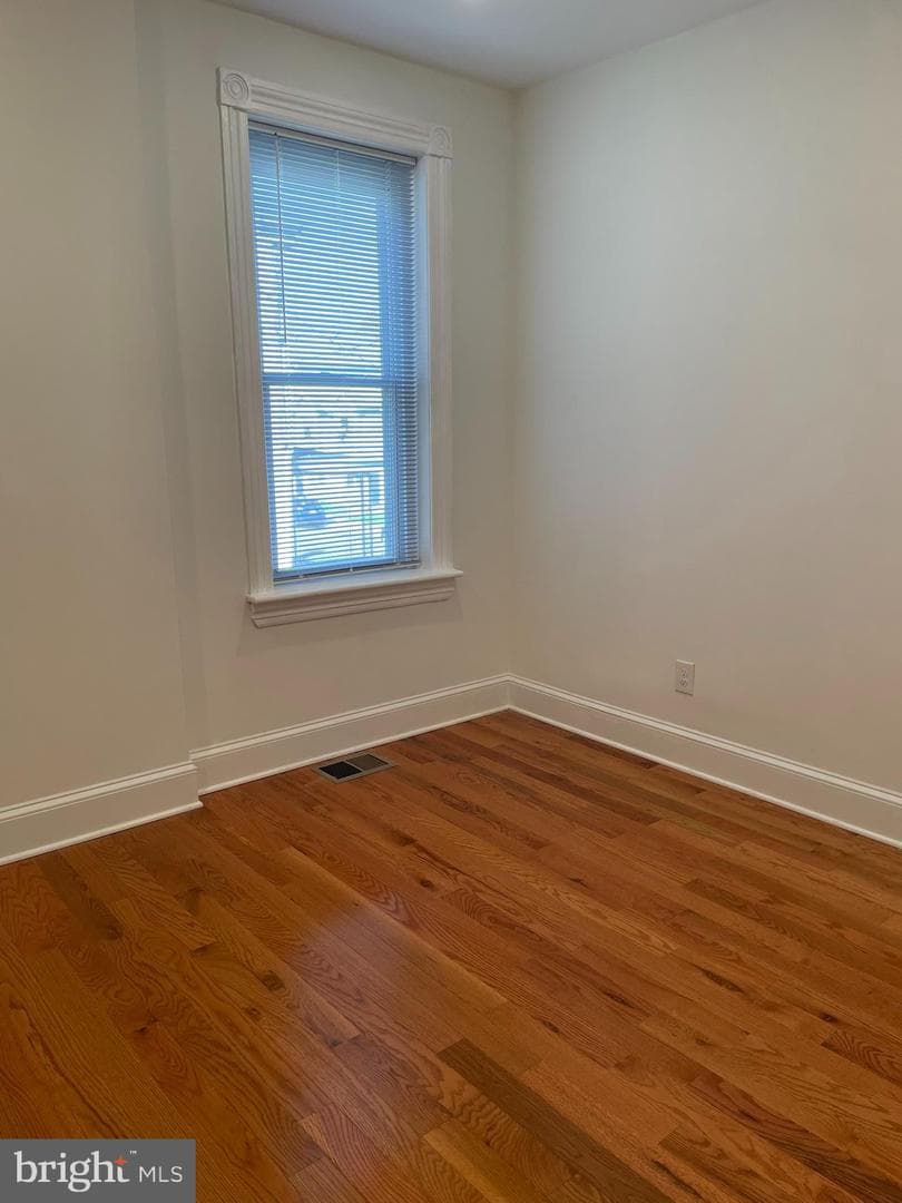 346 Parker Street photo 34