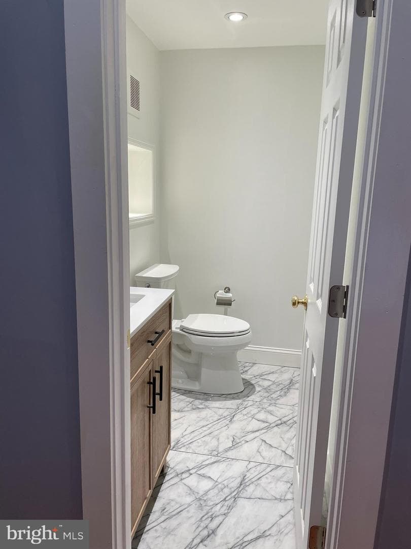 346 Parker Street photo 8