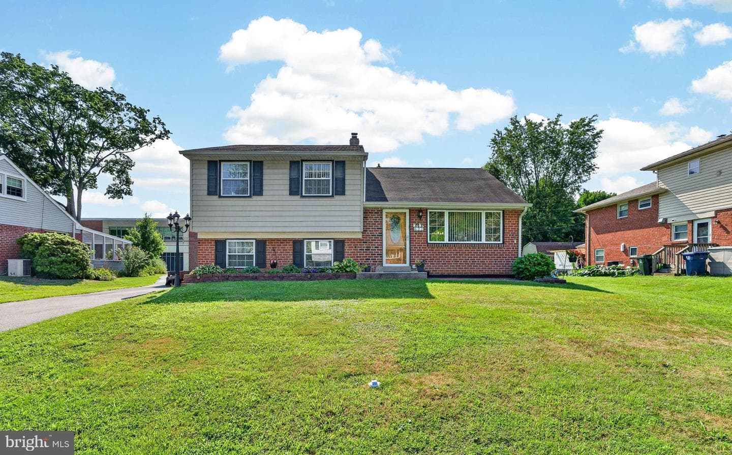 622 School Lane, Wallingford