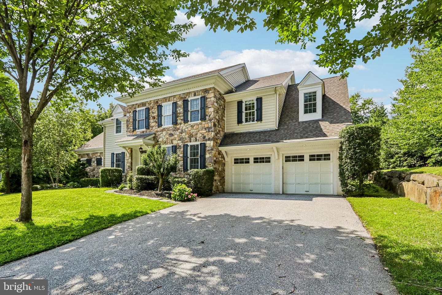 100 Braebank Lane photo 4