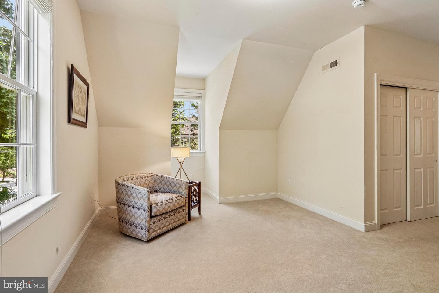 100 Braebank Lane photo 48