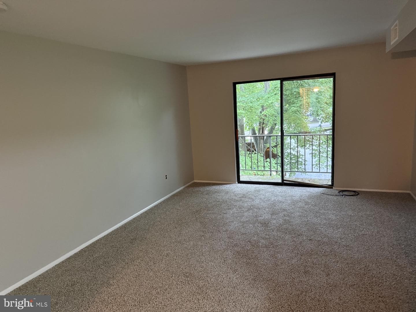 314 Saybrooke Lane photo 5