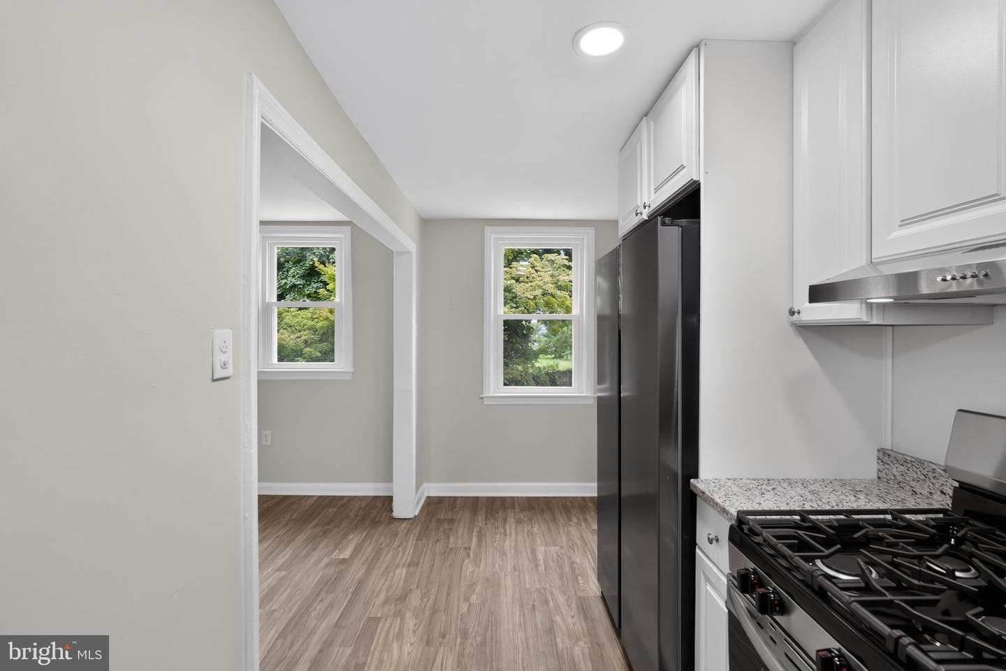 220 Weymouth Road photo 12