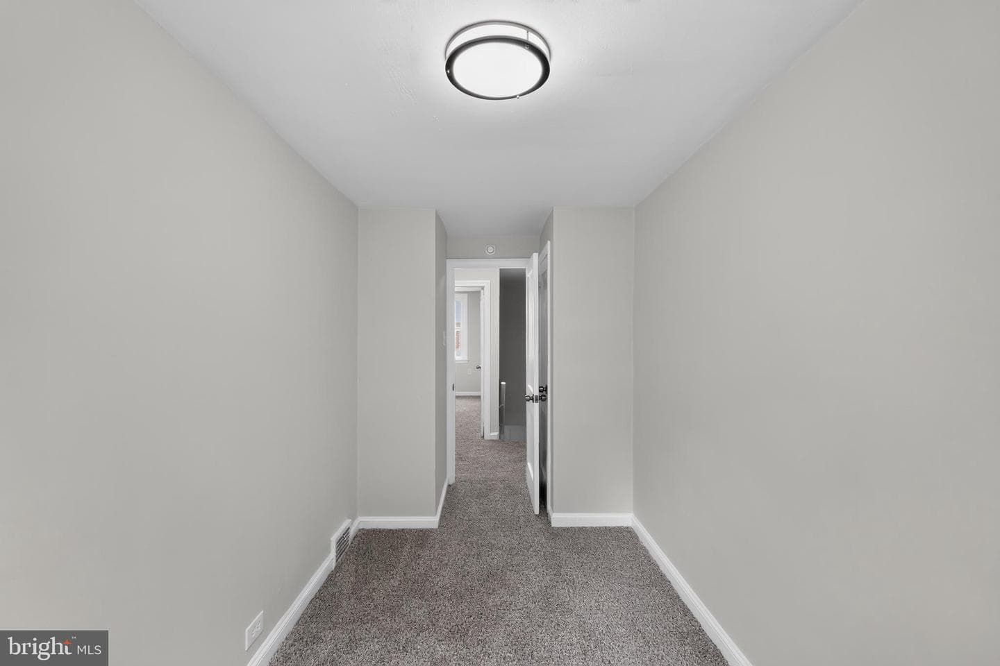 220 Weymouth Road photo 22