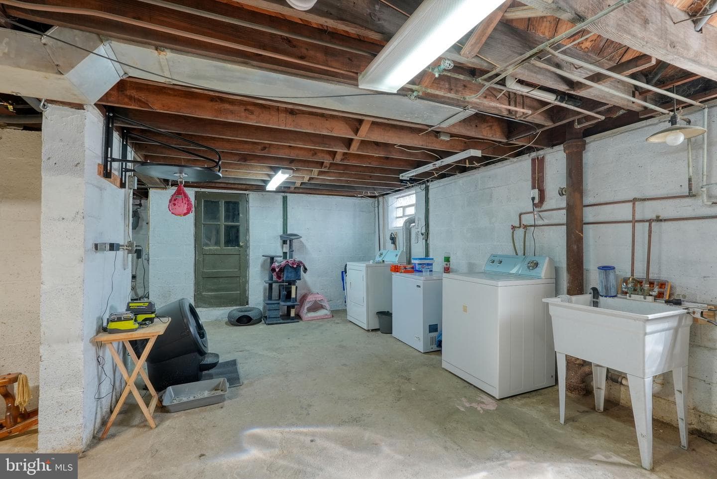 32 Bonsall Avenue photo 24