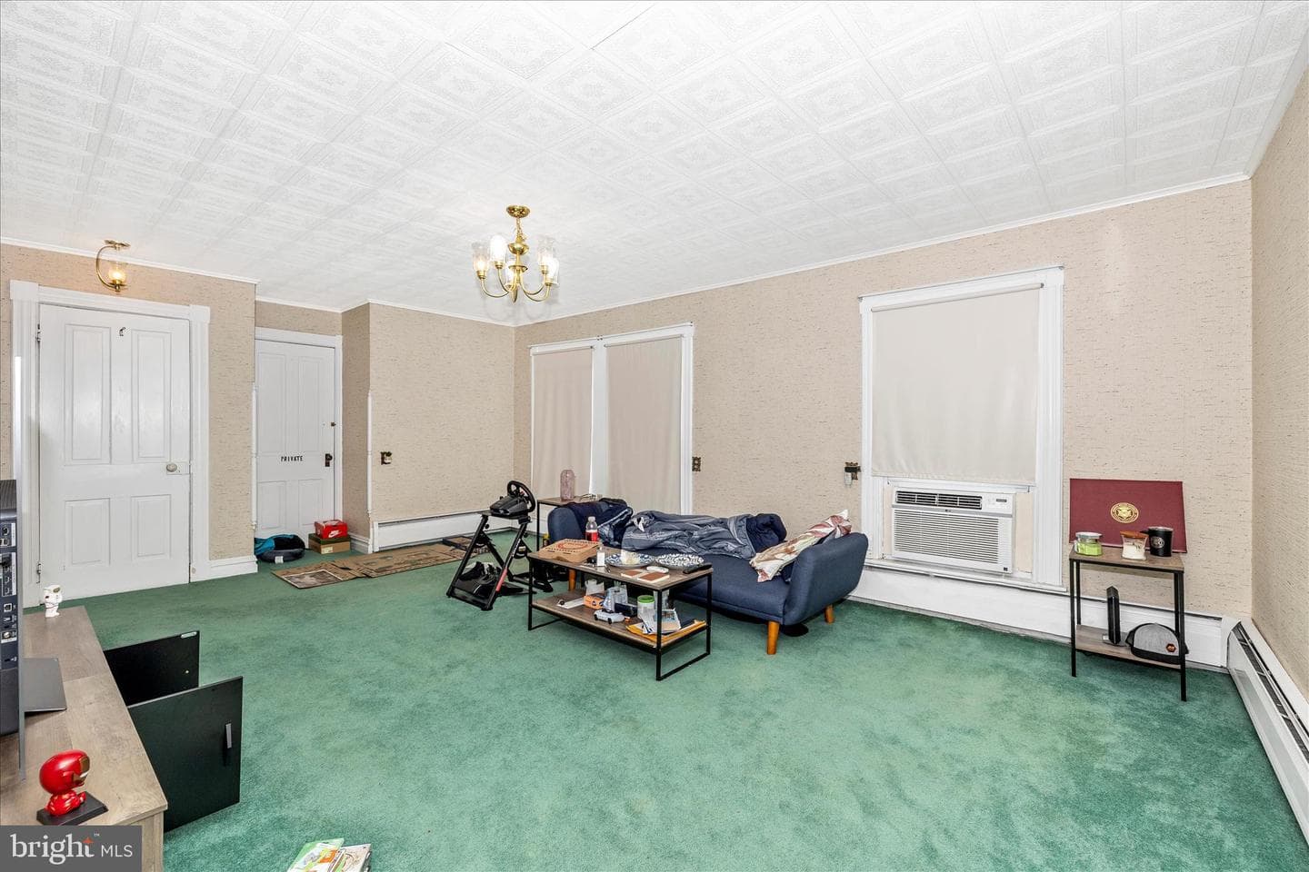 2027 Lincoln Way East photo 34