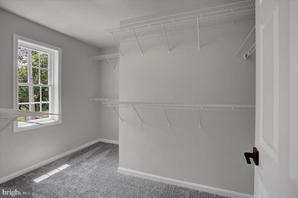 305 Grandview Ave photo 16