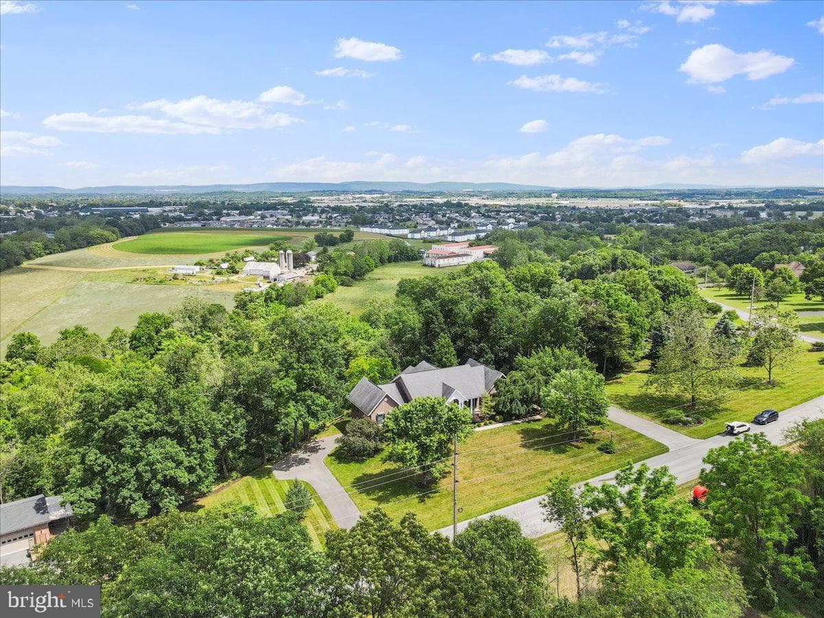 934 Samerica Drive photo 30