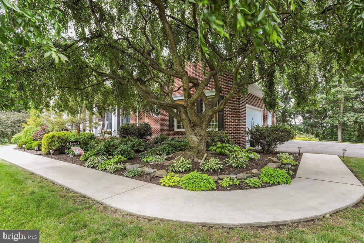 934 Samerica Drive photo 37
